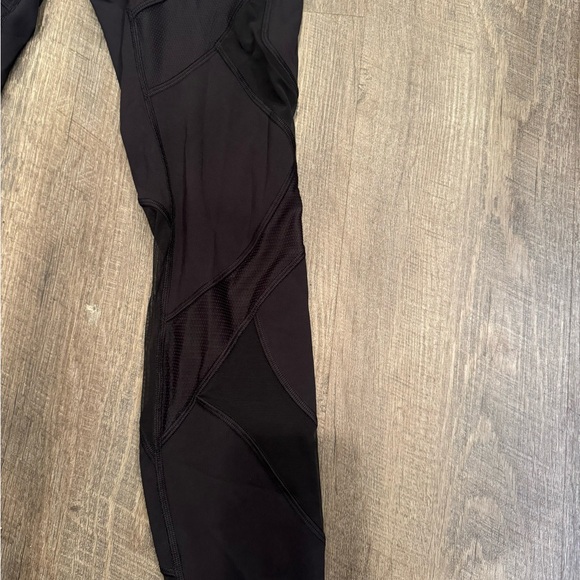 Lululemon Black Leggings - Picture 3 of 4